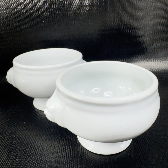 Bistro By Over And Back Lions Head White Porcelain Pedestal Bowl Dish Set 2 VTG - Picture 15 of 16